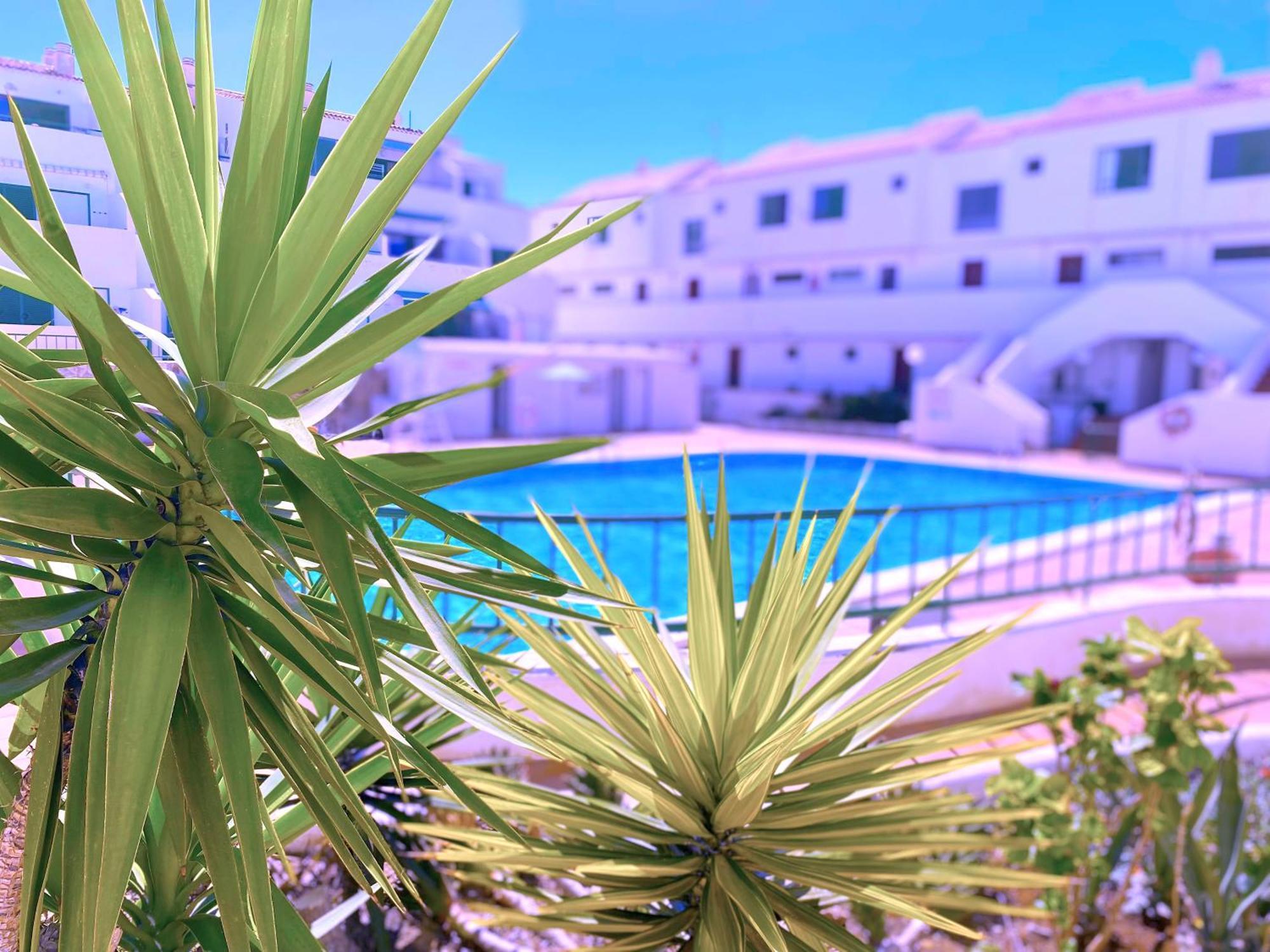 Tropicalidays Sunset Palm Apartment Коста дел Силенцио Екстериор снимка