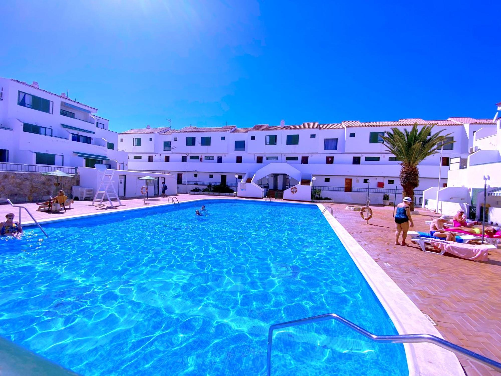 Tropicalidays Sunset Palm Apartment Коста дел Силенцио Екстериор снимка