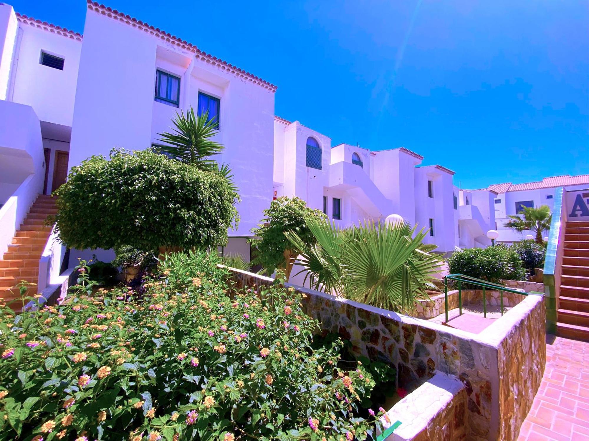 Tropicalidays Sunset Palm Apartment Коста дел Силенцио Екстериор снимка